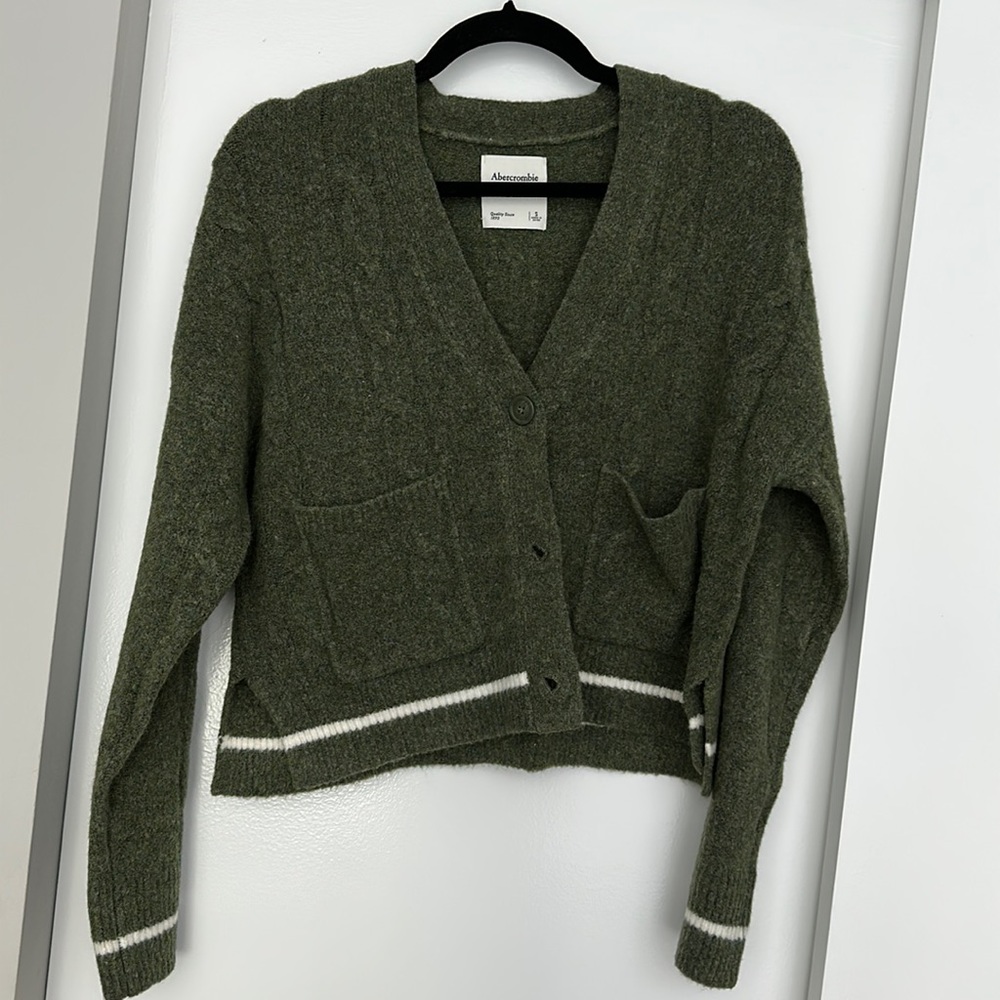 Abercrombie green cardigan